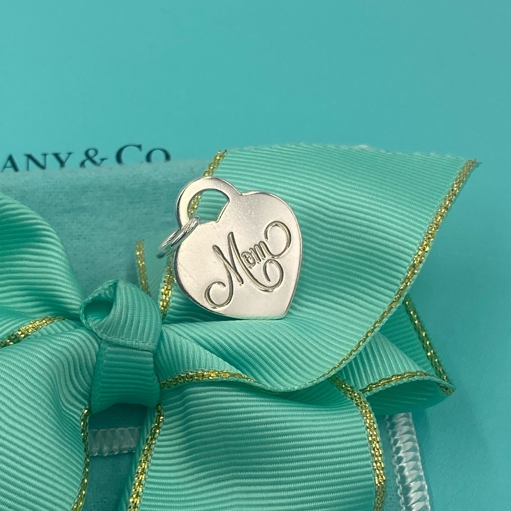 Mom charm